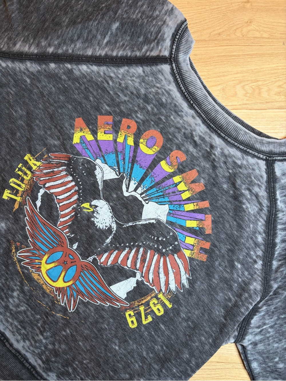 Odd Peoples by RKB Black & Grey Aerosmith Graphic Crewneck Sweatshirt Small